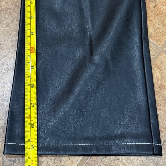 NWT STAUD Elliot Vegan Leather Straight-Leg Pants Sz 10 Black Fall Staple Timele - Picture 7 of 12